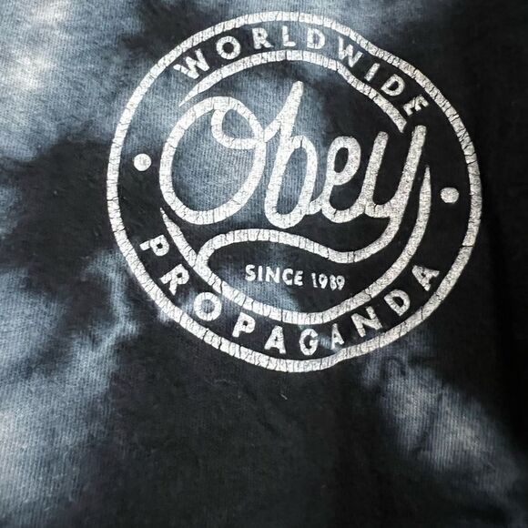 Obey propaganda worldwide 1989 women’s size S super soft blue tie dye t shirt - Picture 2 of 4